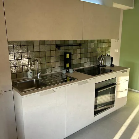 Apartment Modern Loft Near The City, Old Watermill
