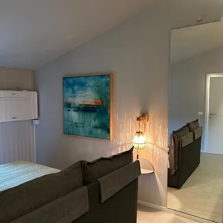 Modern Loft Near The City, Old Watermill