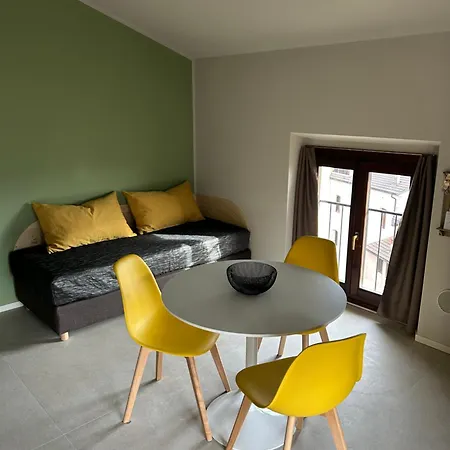 Modern Loft Near The City, Old Watermill Apartment